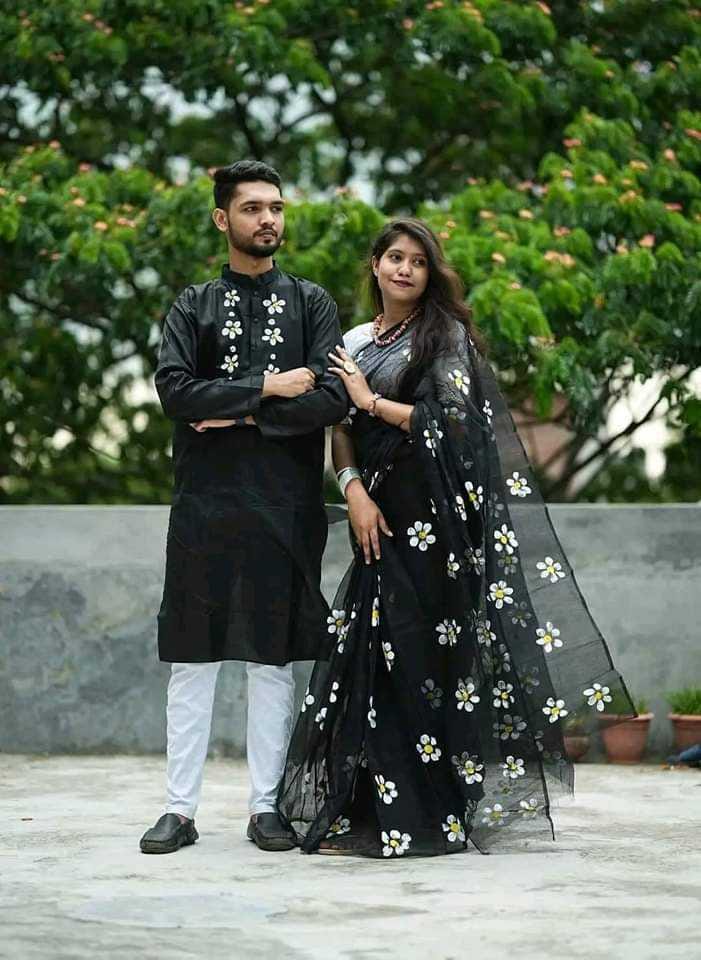 স্টাইলিশ ও ইউনিক ম্যাচিং কাপল সেট(শাড়ী+পাঞ্জাবি)-124