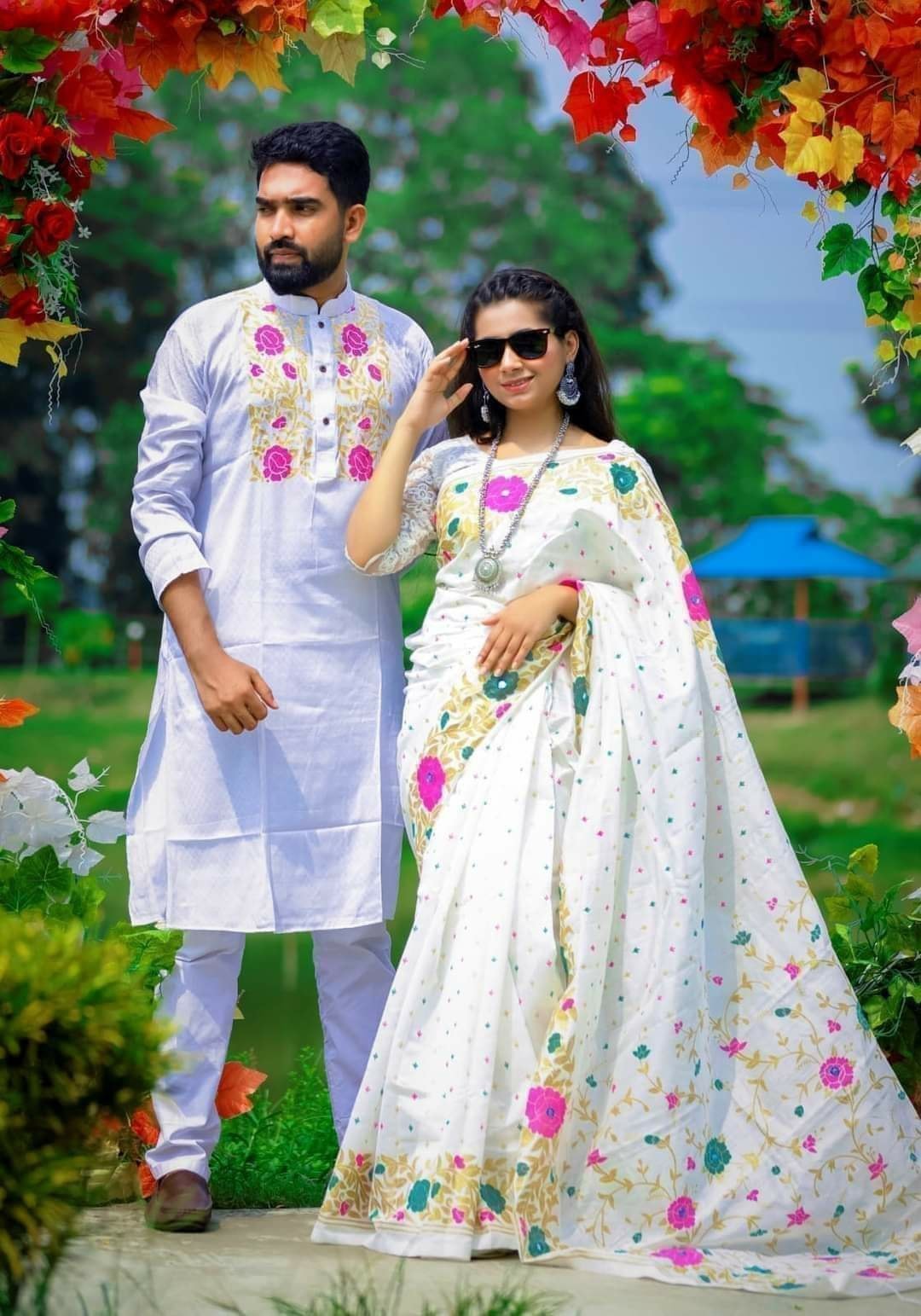 স্টাইলিশ ও ইউনিক ম্যাচিং কাপল সেট(শাড়ী+পাঞ্জাবি)-137