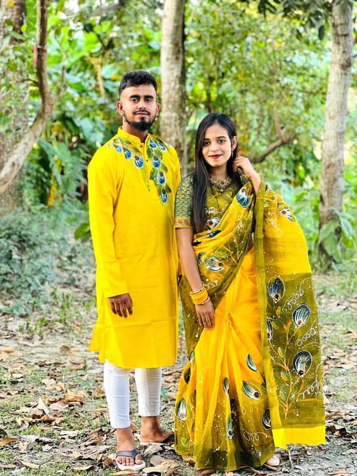 স্টাইলিশ ও ইউনিক ম্যাচিং কাপল সেট(শাড়ী+পাঞ্জাবি)-148