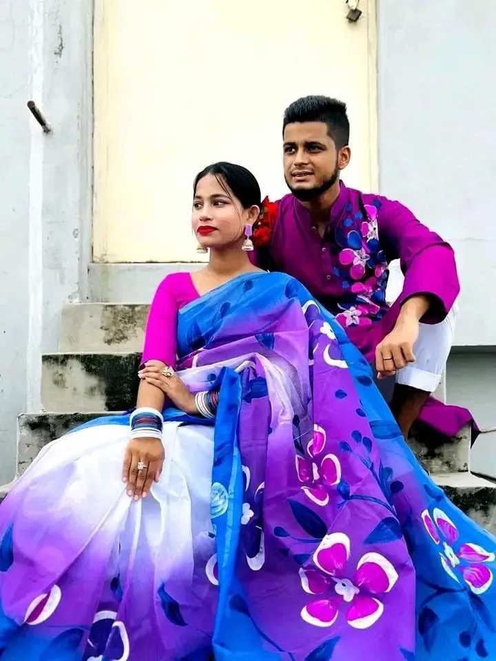 স্টাইলিশ ও ইউনিক ম্যাচিং কাপল সেট(শাড়ী+পাঞ্জাবি)-158