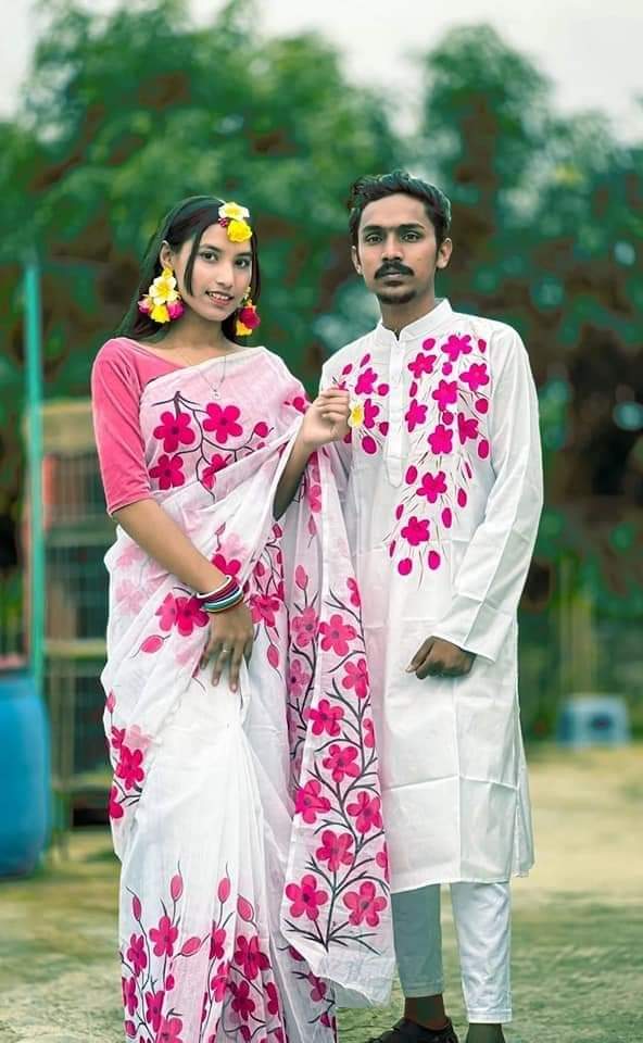 স্টাইলিশ ও ইউনিক ম্যাচিং কাপল সেট(শাড়ী+পাঞ্জাবি)-166