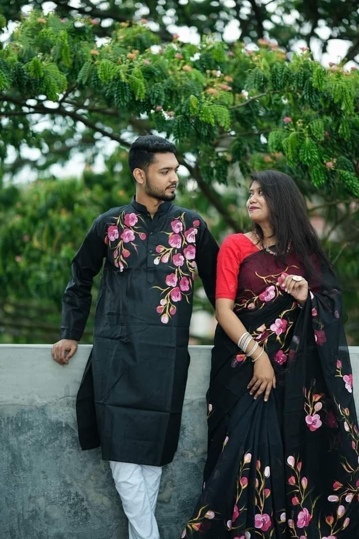 স্টাইলিশ ও ইউনিক ম্যাচিং কাপল সেট(শাড়ী+পাঞ্জাবি)-174