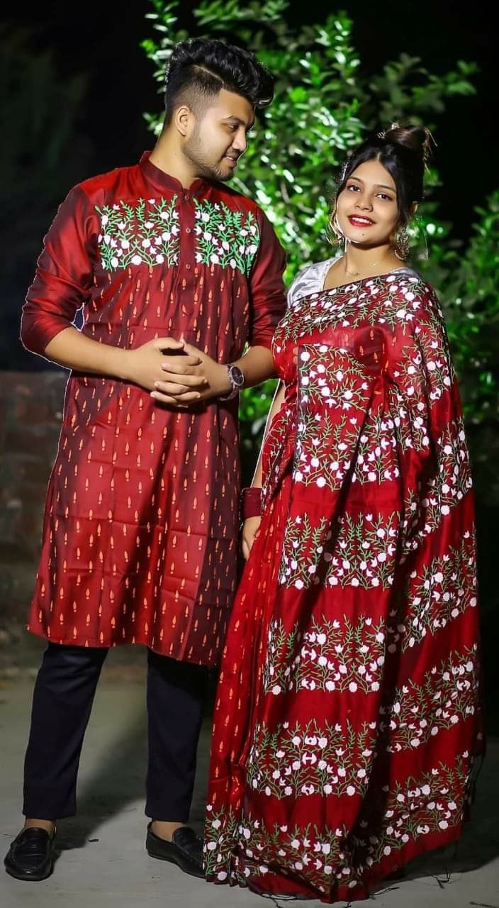 স্টাইলিশ ও ইউনিক ম্যাচিং কাপল সেট(শাড়ী+পাঞ্জাবি)-121
